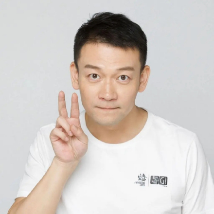 郭帆
