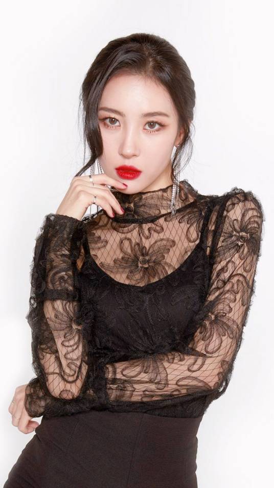 李宣美