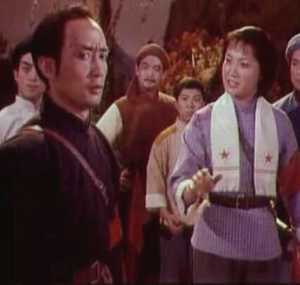 1971年演的温其久