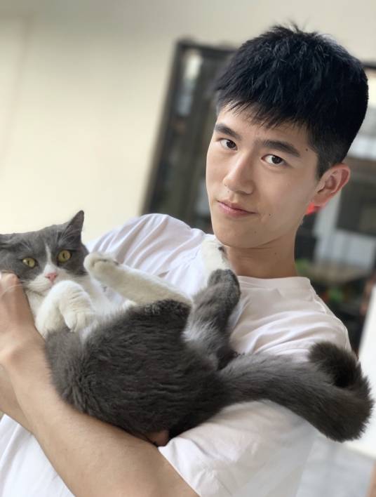 张巨明