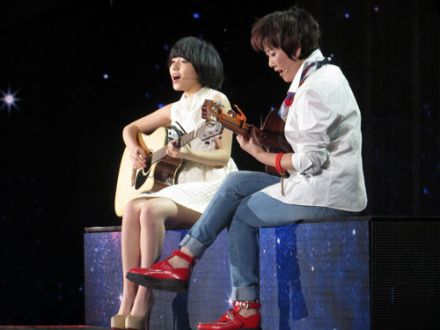 与周子琰演唱《异乡人》