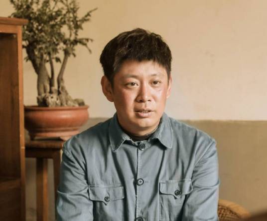 王宏