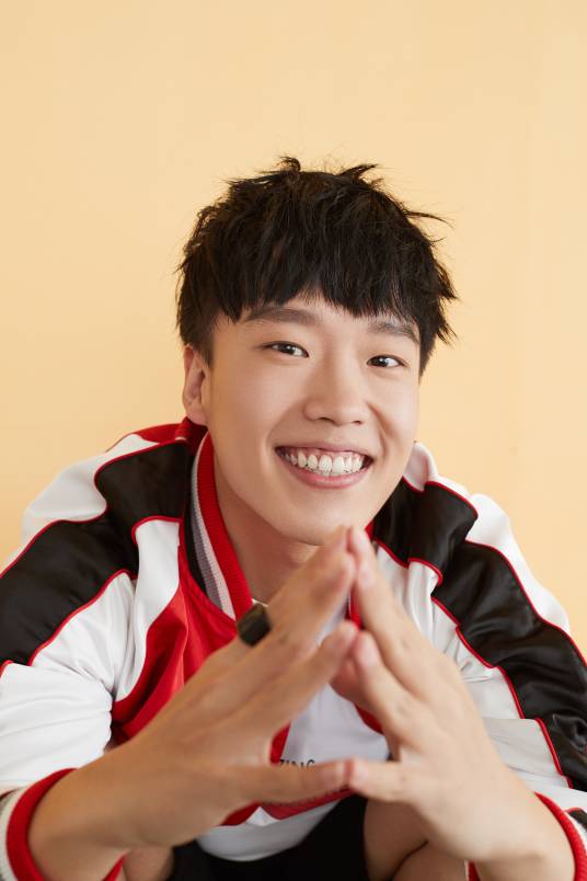 李伟龙
