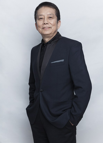 黄建新