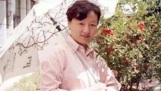 孙彩虹