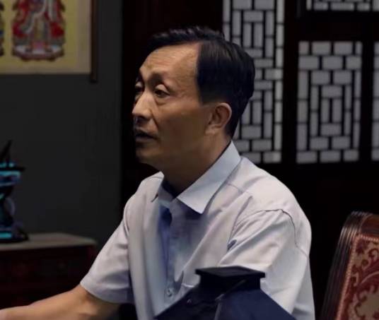高旭东