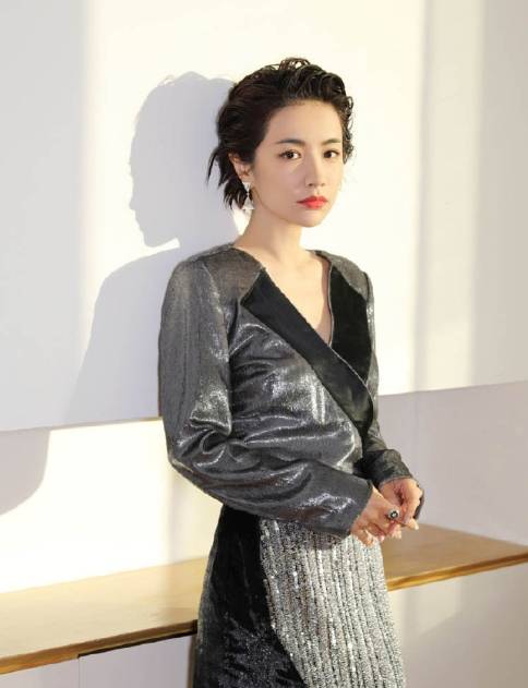 李春嫒