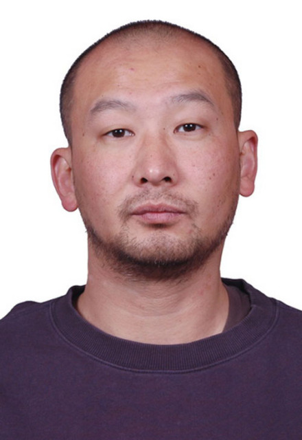 管虎早期照片 