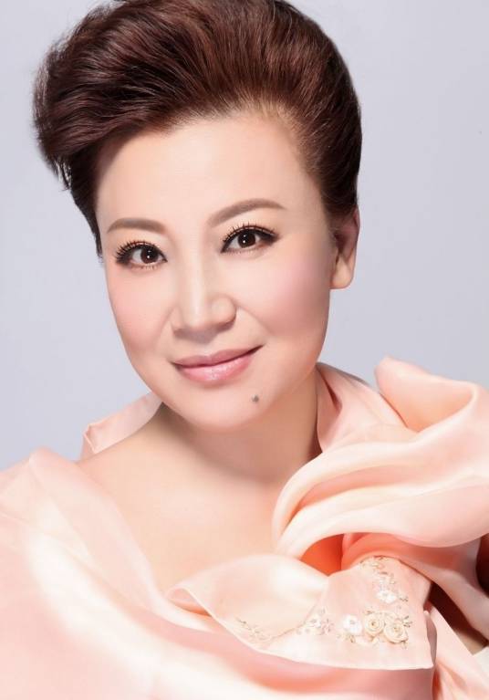 陈百玲