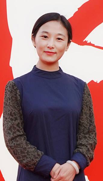 王丽娜