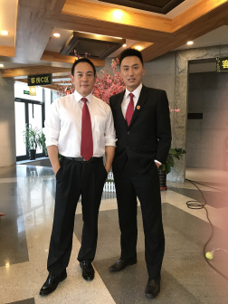 《特别追踪》