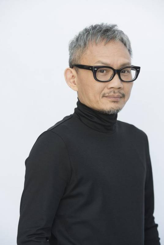 陈国富