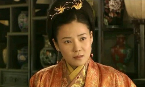 2005《正德演义》饰演：周妃