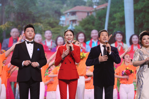 《百花迎春》2021