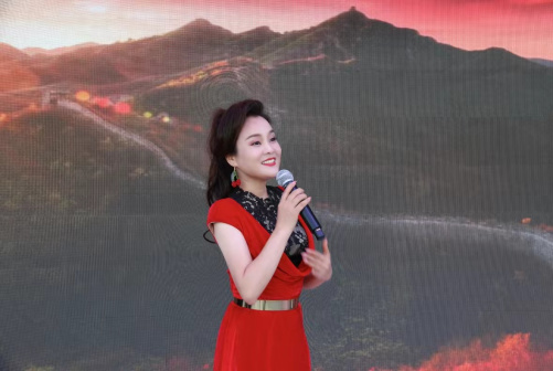 金姗姗