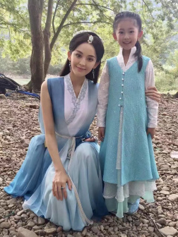 大小徐有容