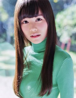 込山榛香