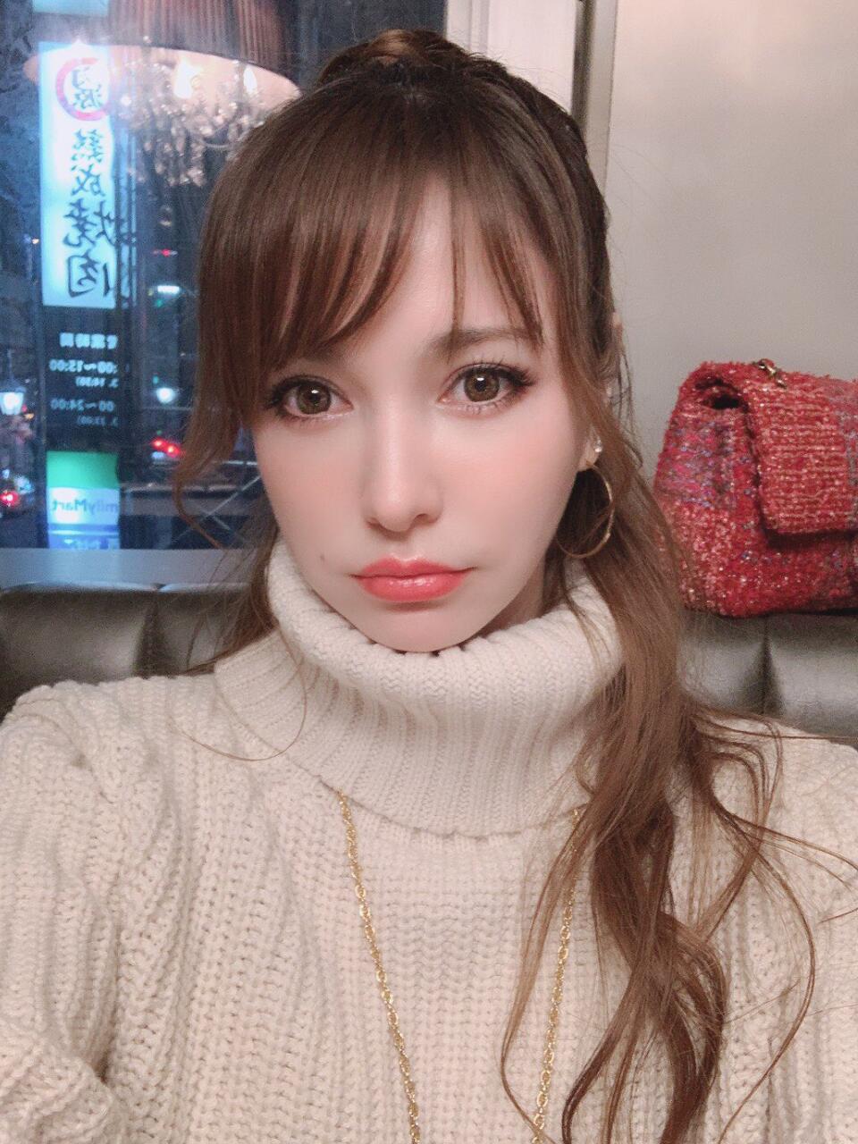 藤井莉娜