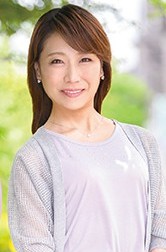 野川麻希