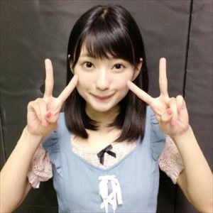 高野麻里佳