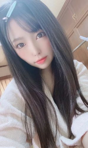 椿莉香