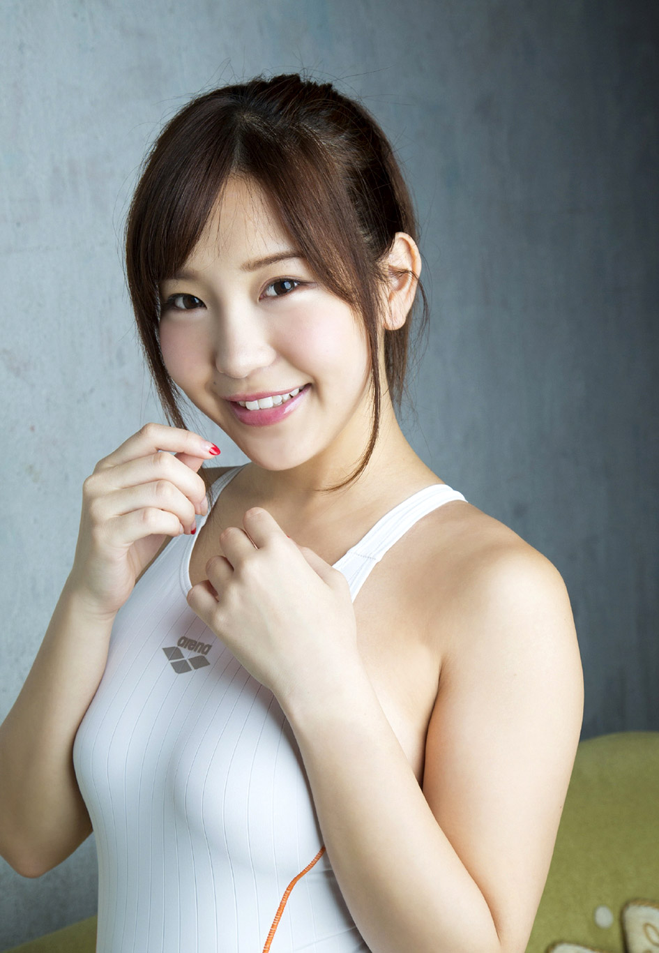 石原佑里子