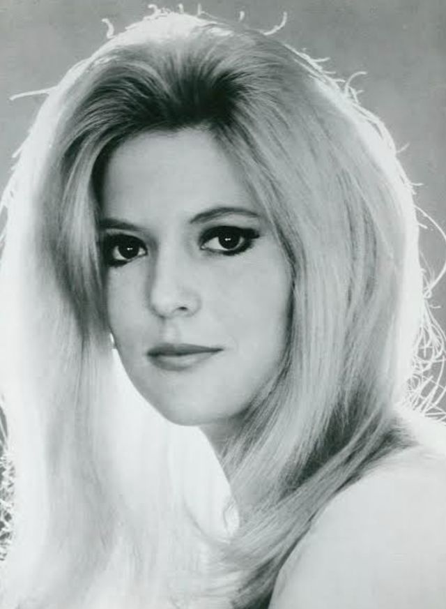 Meredith MacRae