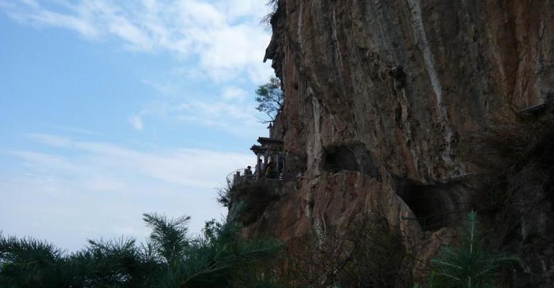 龙门胜景