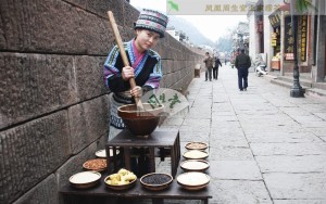 亲，香醇美味又可口的土家擂茶，来一杯吗