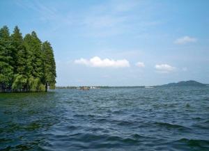 东湖听涛风景区