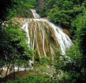 九龙瀑风景区