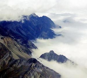 横断山脉