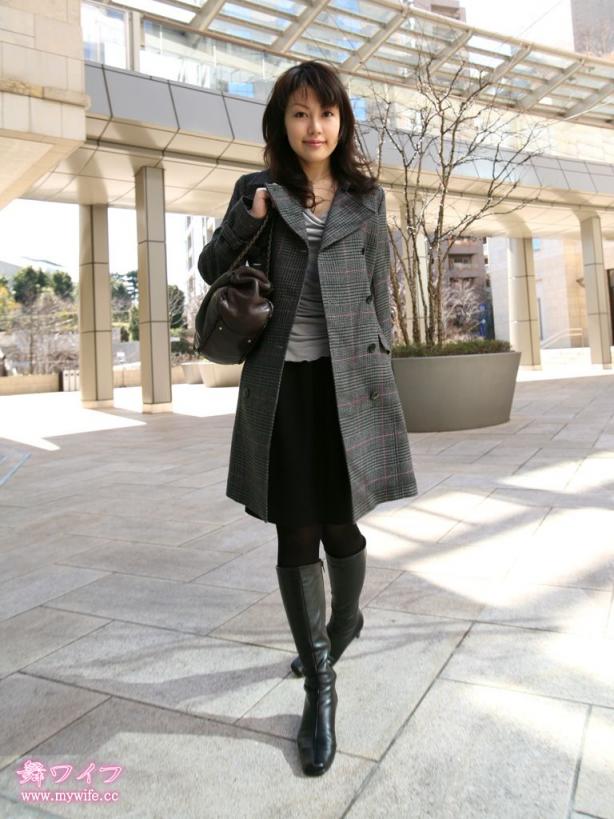 篠崎知佳(中野梓咲)