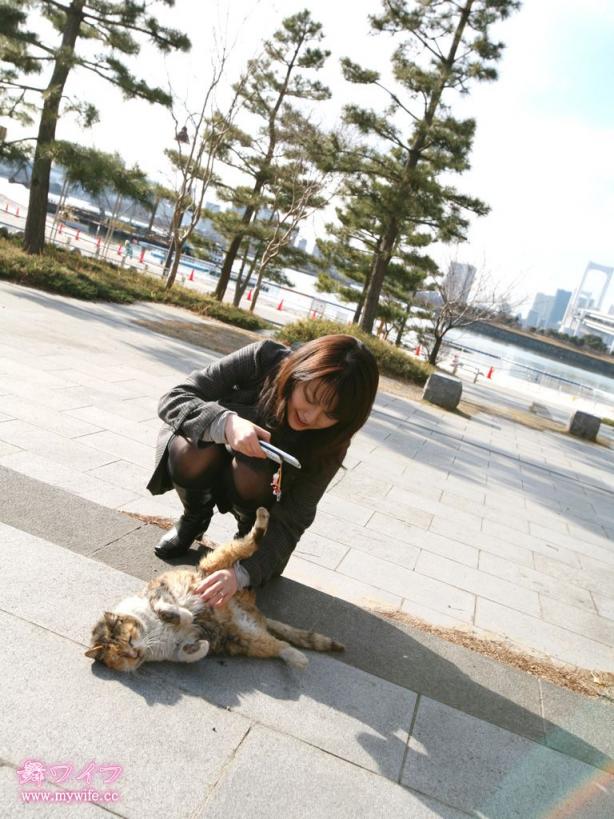 篠崎知佳(中野梓咲)